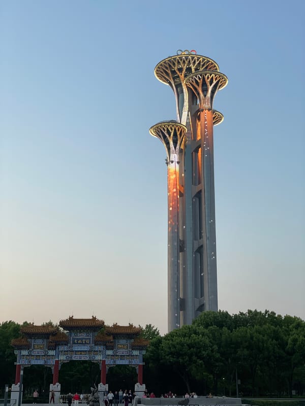 Morning activities at Beijing Olympic Park captured by witnesses
