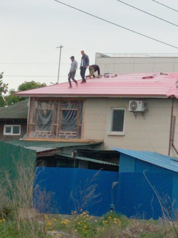 Spring morning domestic life documented in Artyom, Russia