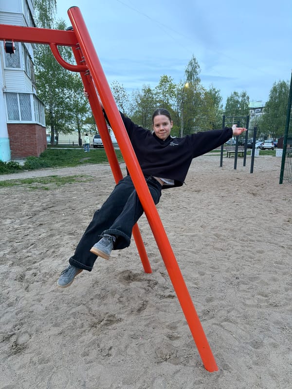 Families enjoy afternoon at Chaikovsky playground and recreation facilities