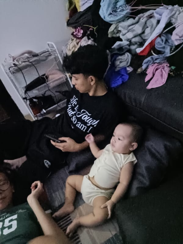 Lazy afternoon at home with a baby and a cooking session