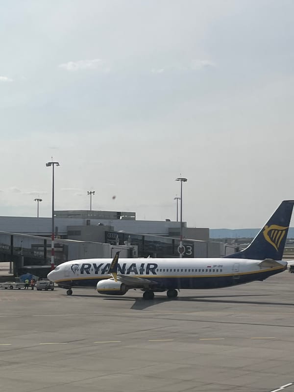Ryanair aircraft spotted at Budapest airport gate with interior details