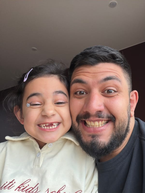 Father and daughter share photo moment in Krasnoyarsk