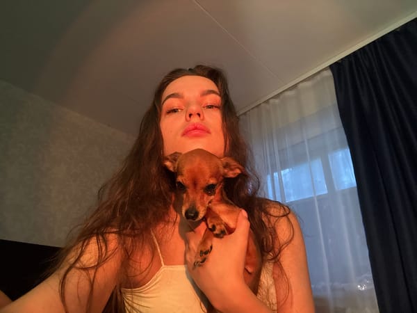 Afternoon at home in Chaikovsky — selfies, a chihuahua, and everyday moments