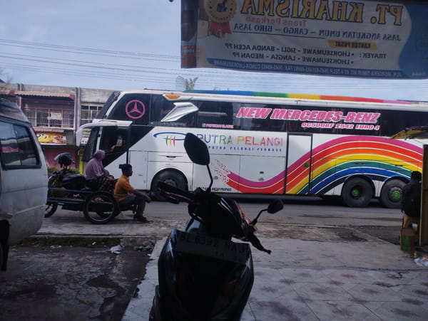 Morning street scenes documented in Lhokseumawe, Indonesia transportation district