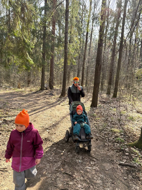 Family forest walk documented in early morning Chaikovsky outing