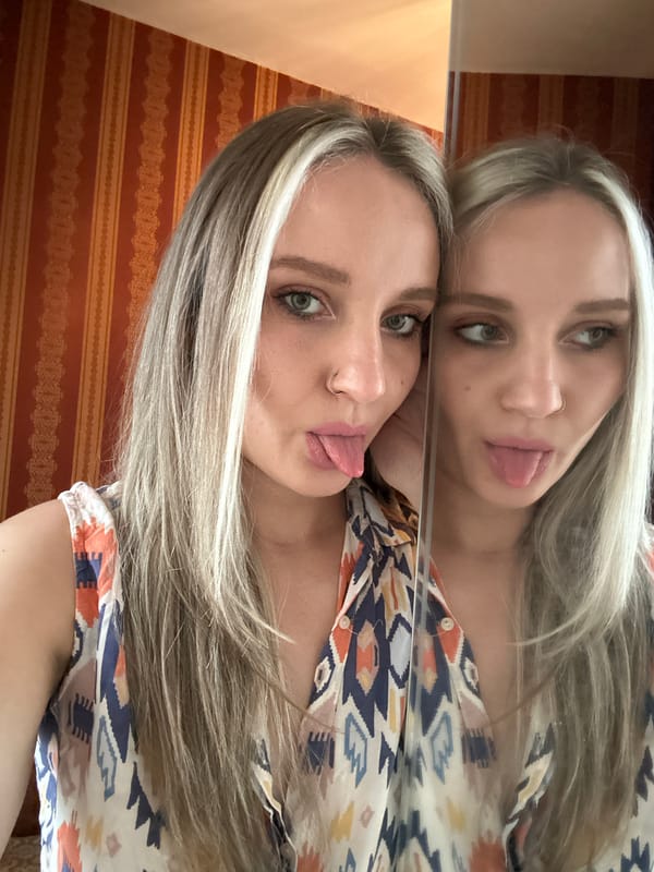 Women and girl document daily routines in Istanbul homes