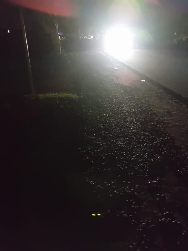 Witness documents nighttime street scenes over one-hour period