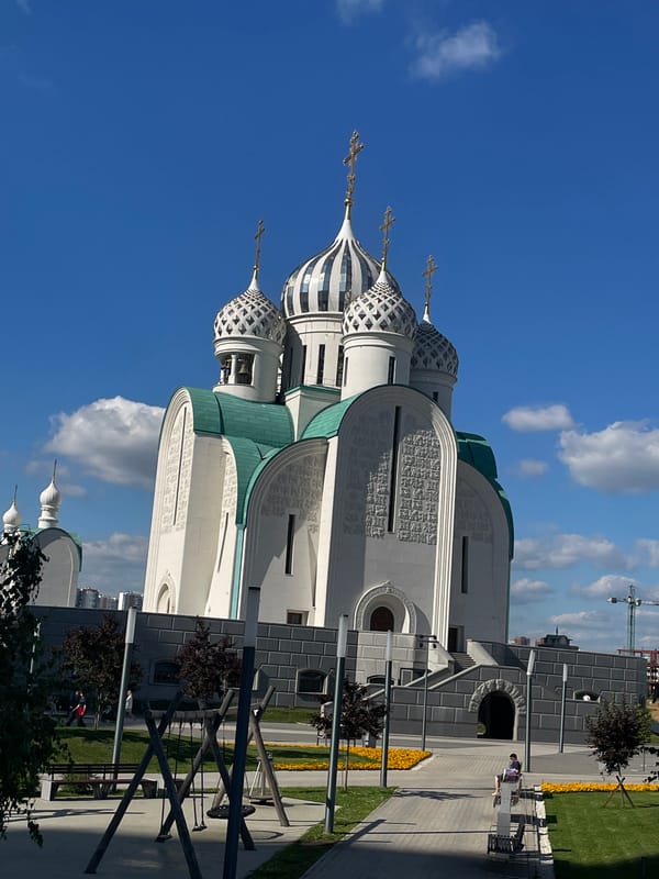 Summer afternoon in Khimki: church, grilling, and outdoor fitness