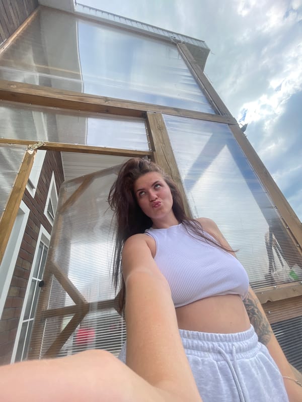 Woman documents morning yoga and wellness routine in Moscow area