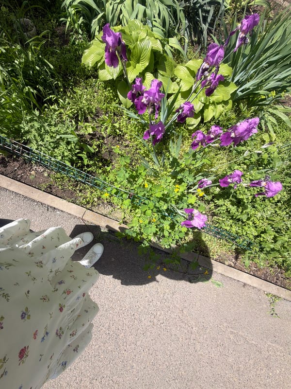 Woman documents leisurely day with selfies in Rostov-on-Don