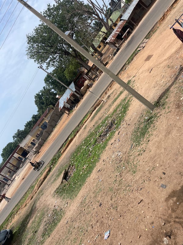 Internet café daily operations documented in Mararaba, Nigeria