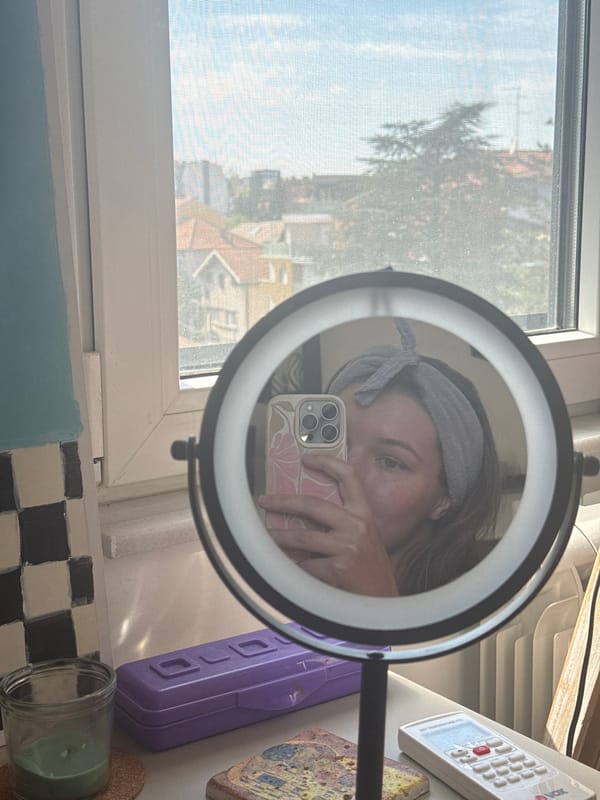 Person takes mirror selfie in Belgrade suburb