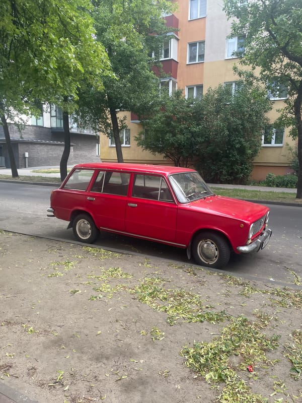 Early morning street scenes documented across Brest, Belarus