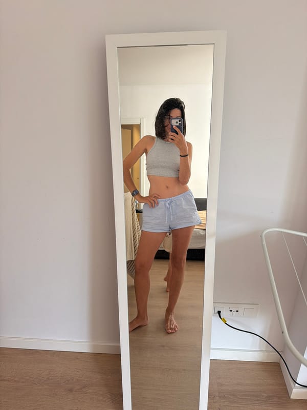 Morning selfies and playtime captured in l'Hospitalet bedroom