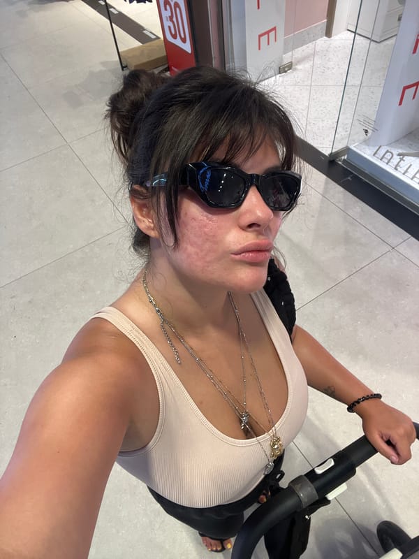 Morning mall trip with a toddler in Kiryat Bialik