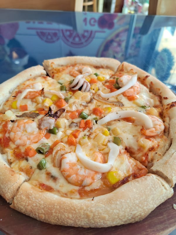 Seafood pizza served at Pizza Bingo restaurant in Da Lat