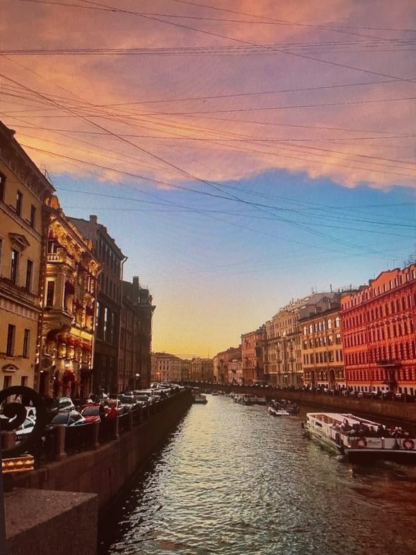 St. Petersburg landmarks and portraits on a summer evening