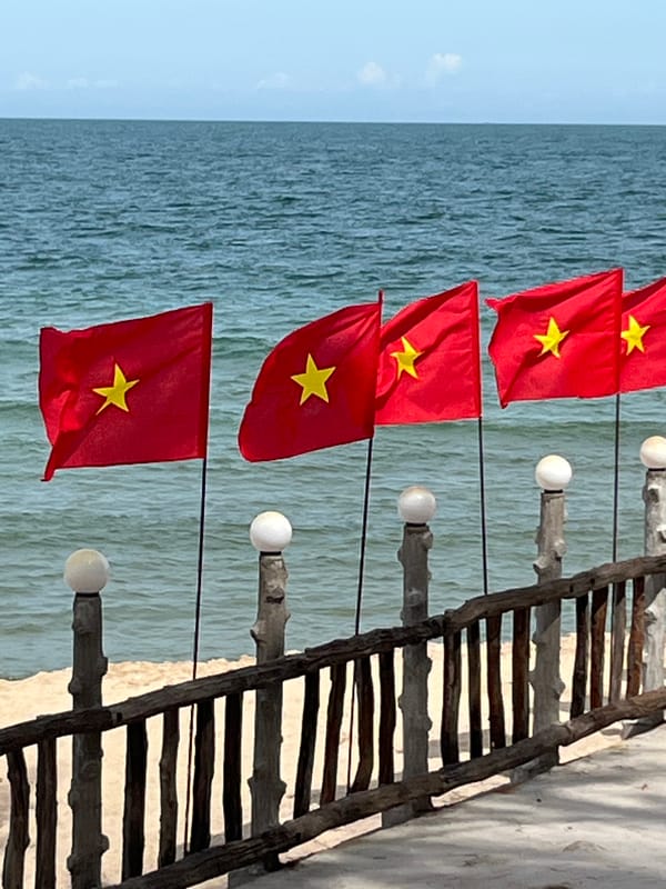 Early morning along the Mũi Né coastline, Vietnam