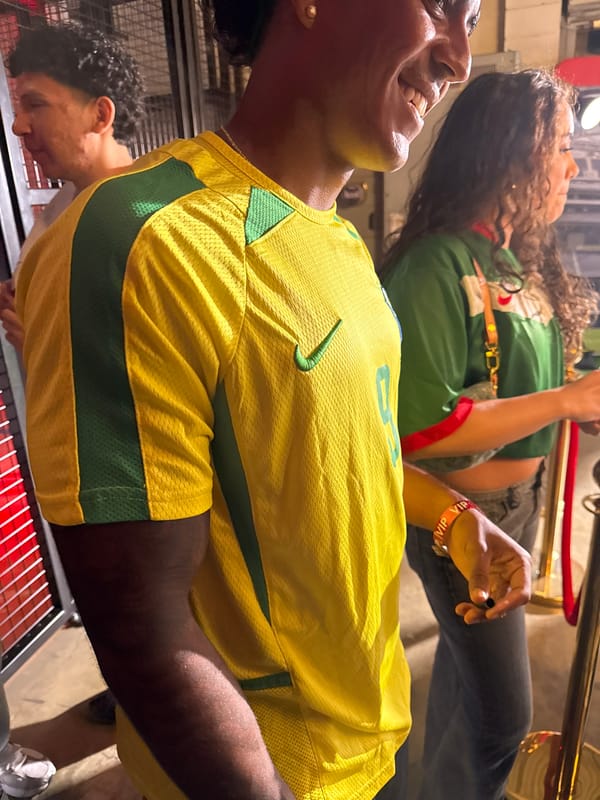 Late-night sports merchandise event draws crowds in Los Angeles