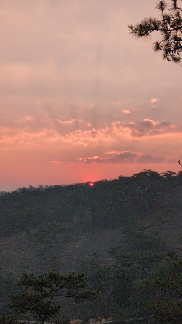 Group camping trip captures sunset scenes in Vietnamese highlands