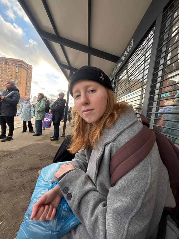 Ordinary afternoon moments captured across Perm, Russia
