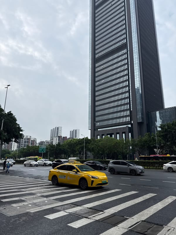 Haizhu District commercial streets on a quiet overcast morning