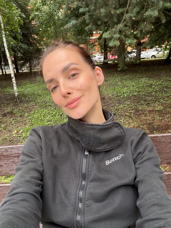 Morning café and landmark stroll through central Ufa