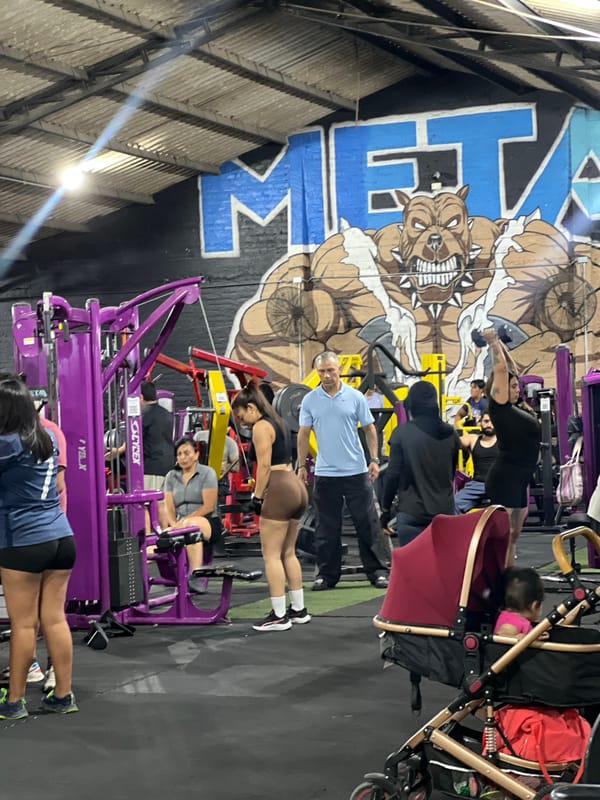 Evening workout session captured at Arica gym