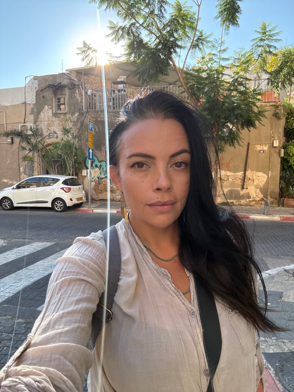 Afternoon wandering through Tel Aviv's streets and transit