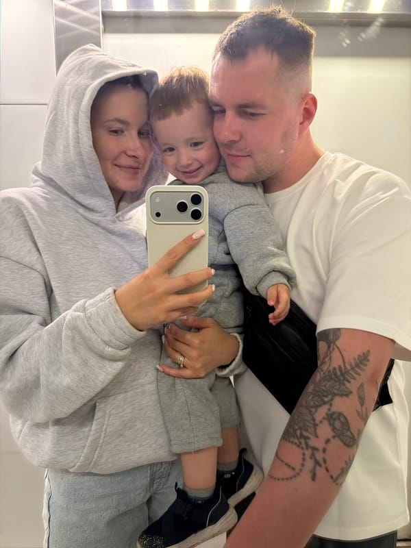 Family Evening Outing Captured in Odintsovo, Russia