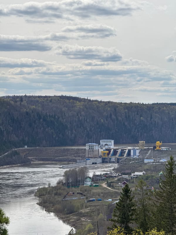 Spring nature walk documented in Pavlovka, Russia river valley