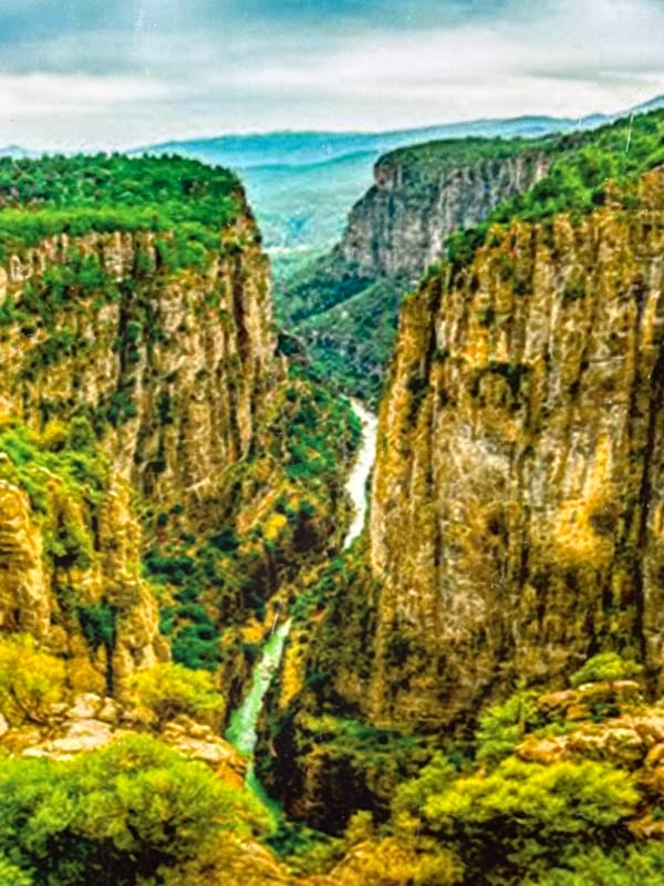 Tourist scenes documented across Alanya, Turkey attractions