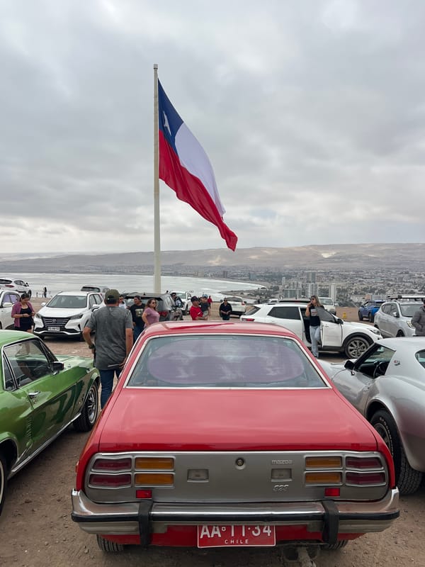 Witness documents panoramic views from Morro de Arica overlook