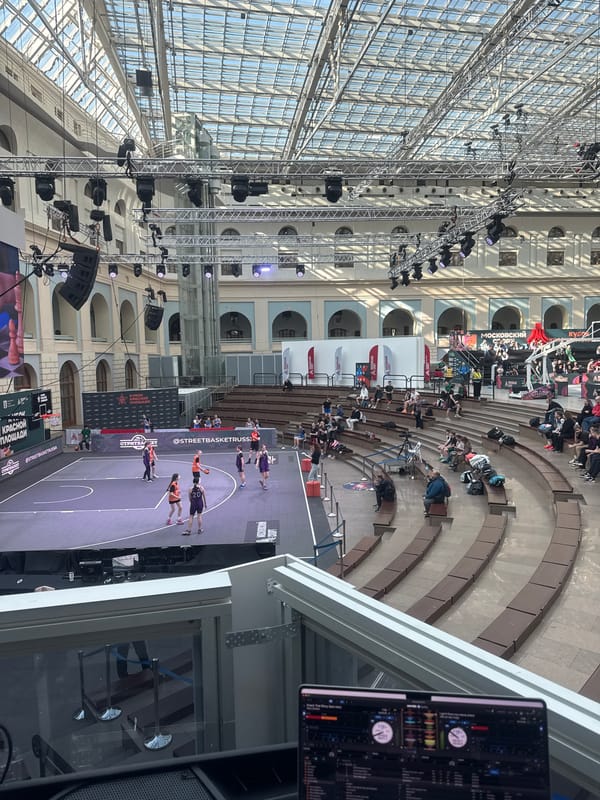 Basketball tournament held inside Moscow's GUM department store