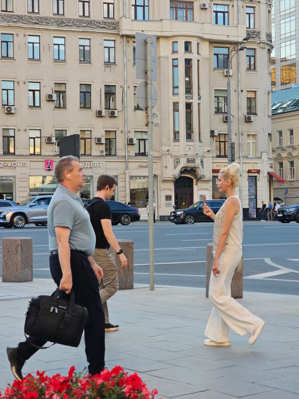 Afternoon streets and skyline around Moscow's Smolenskaya district