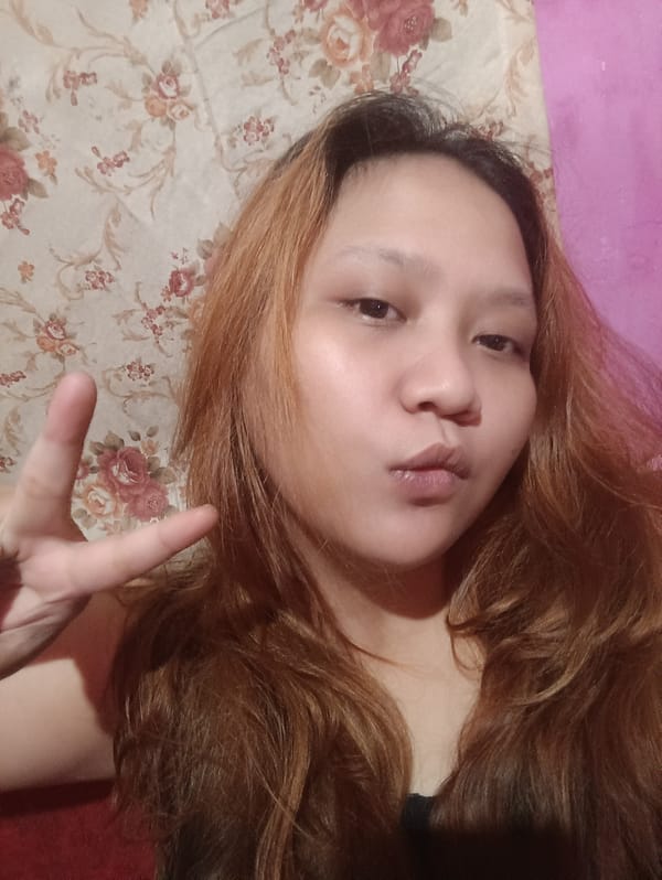 Evening at home in Depok: selfies, a meal, and household venting
