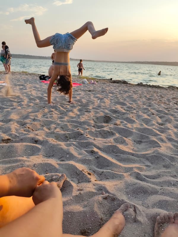 Beach sunset in Mykolaiv: acrobatics, selfies, and golden hour