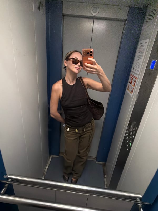Elevator selfie and decorative egg display in Khimki