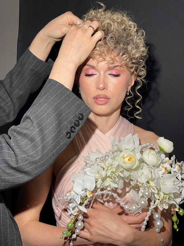 Photo session with flowers documented in Kazan
