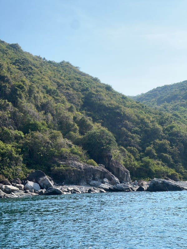 Coastal scene with rippling water observed from Nha Trang shoreline
