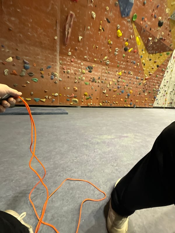 Climber documents afternoon visit to Sofia bouldering gym