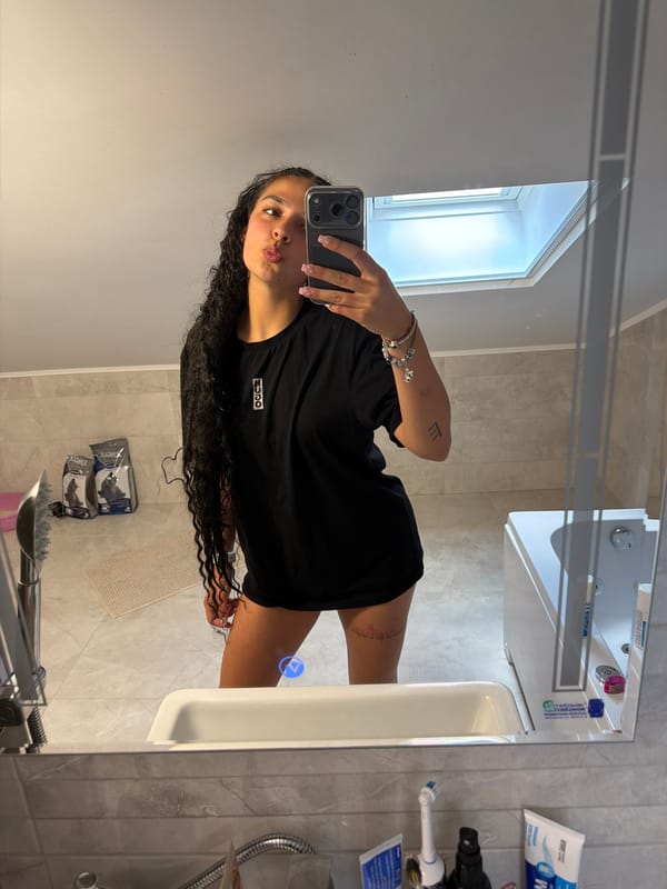 Mirror selfie moment in a Gabrovo bathroom