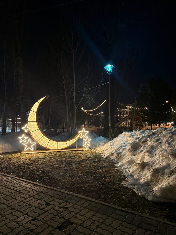 Casual moments captured around Kazan including selfies and decorative lighting