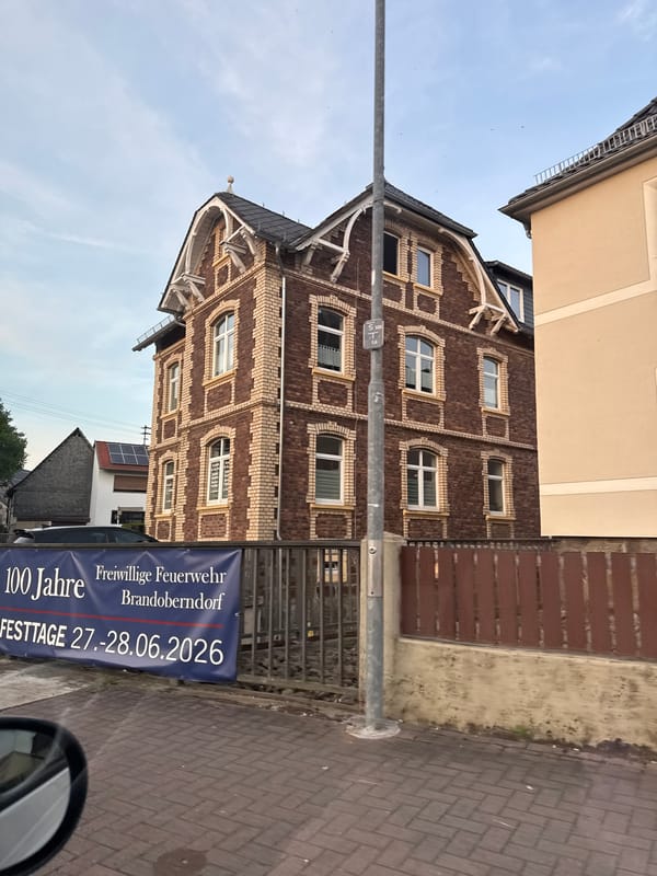 Brandoberndorf marks 100 years of its volunteer fire brigade