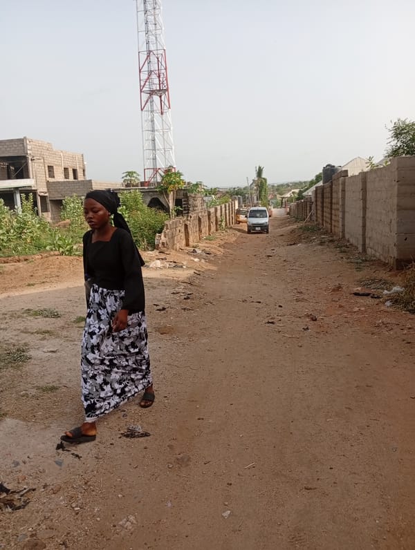 Morning street life documented in two Nigerian communities