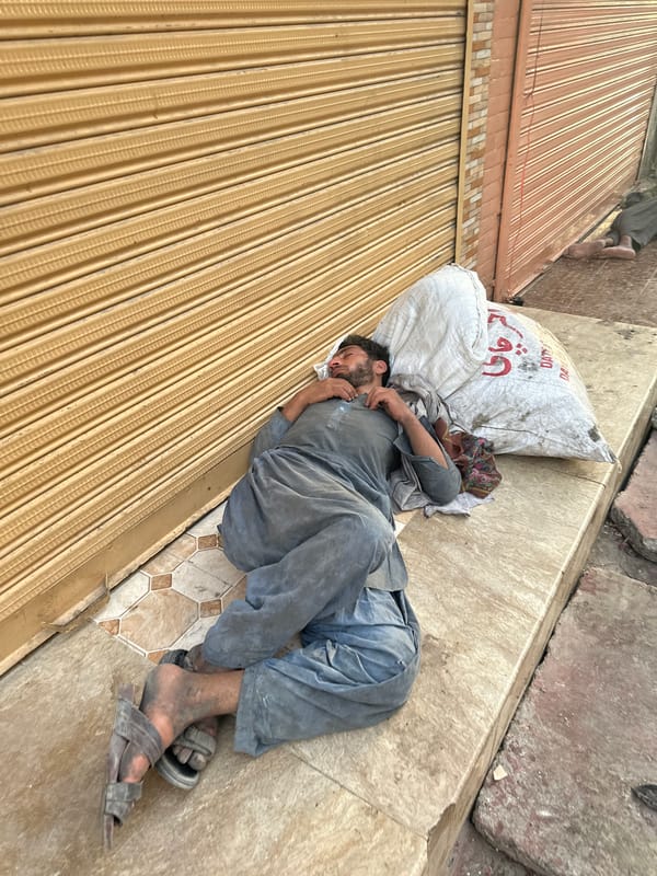 Daily street life documented in Quetta marketplace district