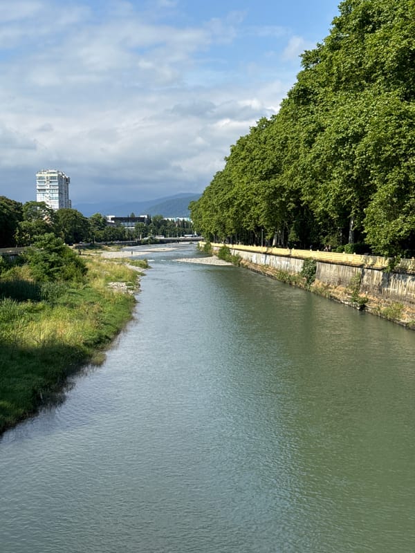 Selfies and river views along Sochi's Mzymta embankment