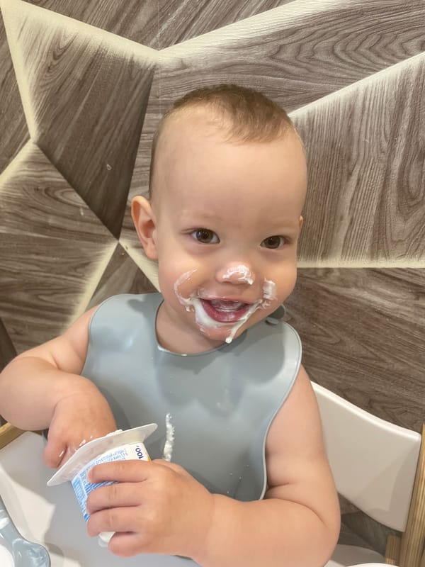 Baby makes messy meal of yogurt in Perm home