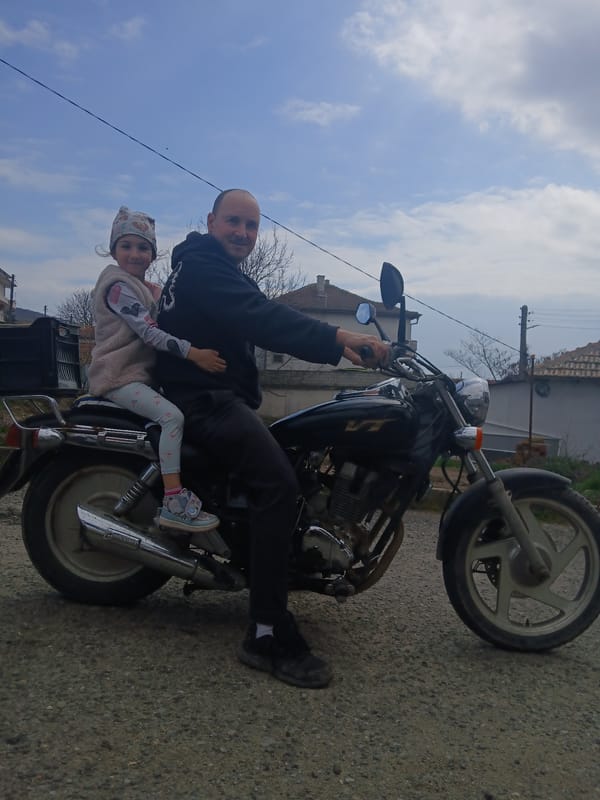 Family motorcycle outing with children documented in Bulgarian towns