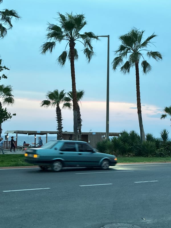 Evening life documented across Alanya's beaches and streets